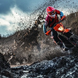 开云体育官方下载-穿越火线 选手操作水平提升，穿越火线职业选手怎么训练