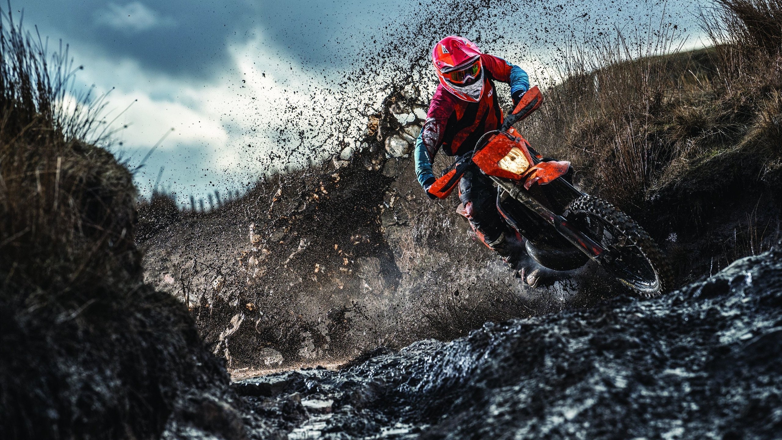 穿越火线 选手操作水平提升，穿越火线职业选手怎么训练